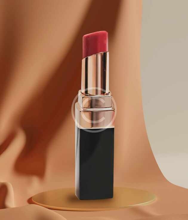 Silk finish moisturizing lipstick